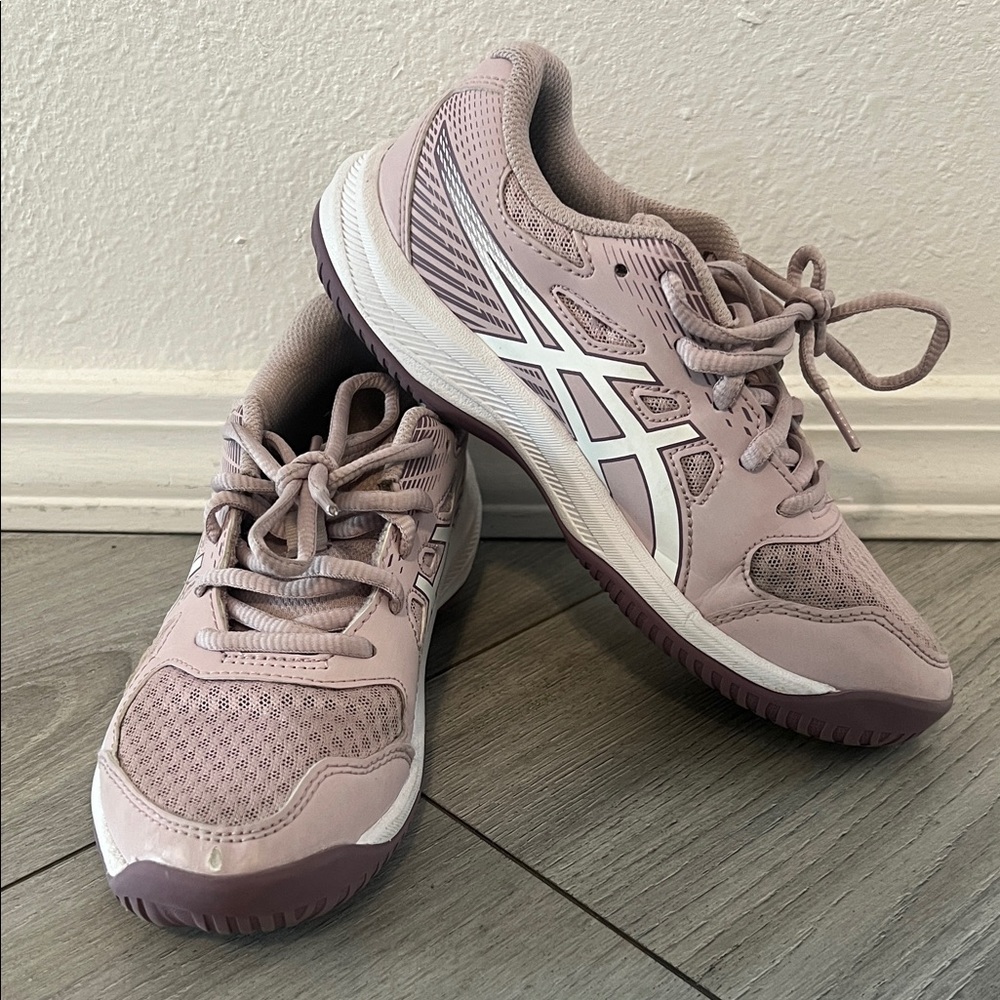ASICS Girls Mauve and White Volleyball Sneakers